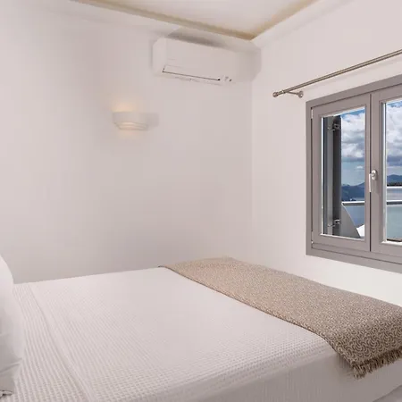 Enalion White Suites Oia Exterior photo
